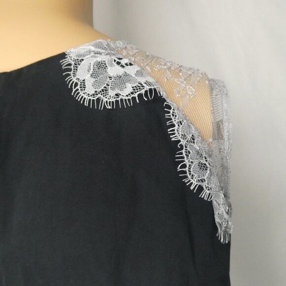 Alice + Olivia Sleeveless Floral Lace Shoulder Top - Picture 8 of 8